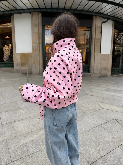 VALERIA | TRENCH CORTO ROSA CON LUNARES