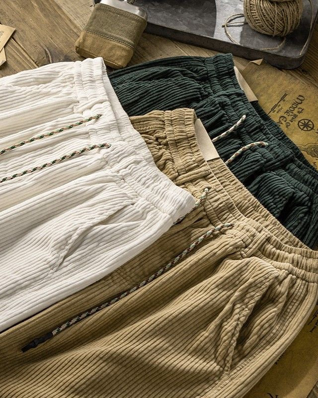 PABLO | PANTALÓN CORTO DE PANA