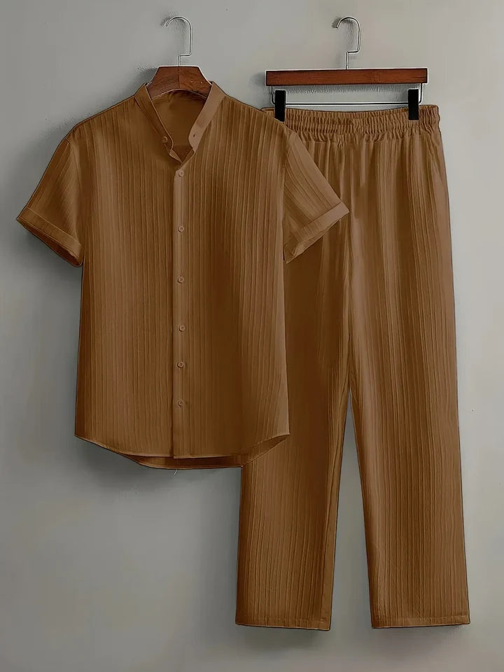LEO | CONJUNTO DE MANGA CORTA CON DETALLES EN BAMBÚ